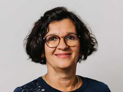 Dr. Lajos Éva