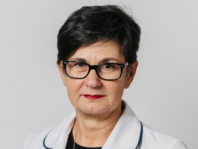 Dr. Puhl Mária