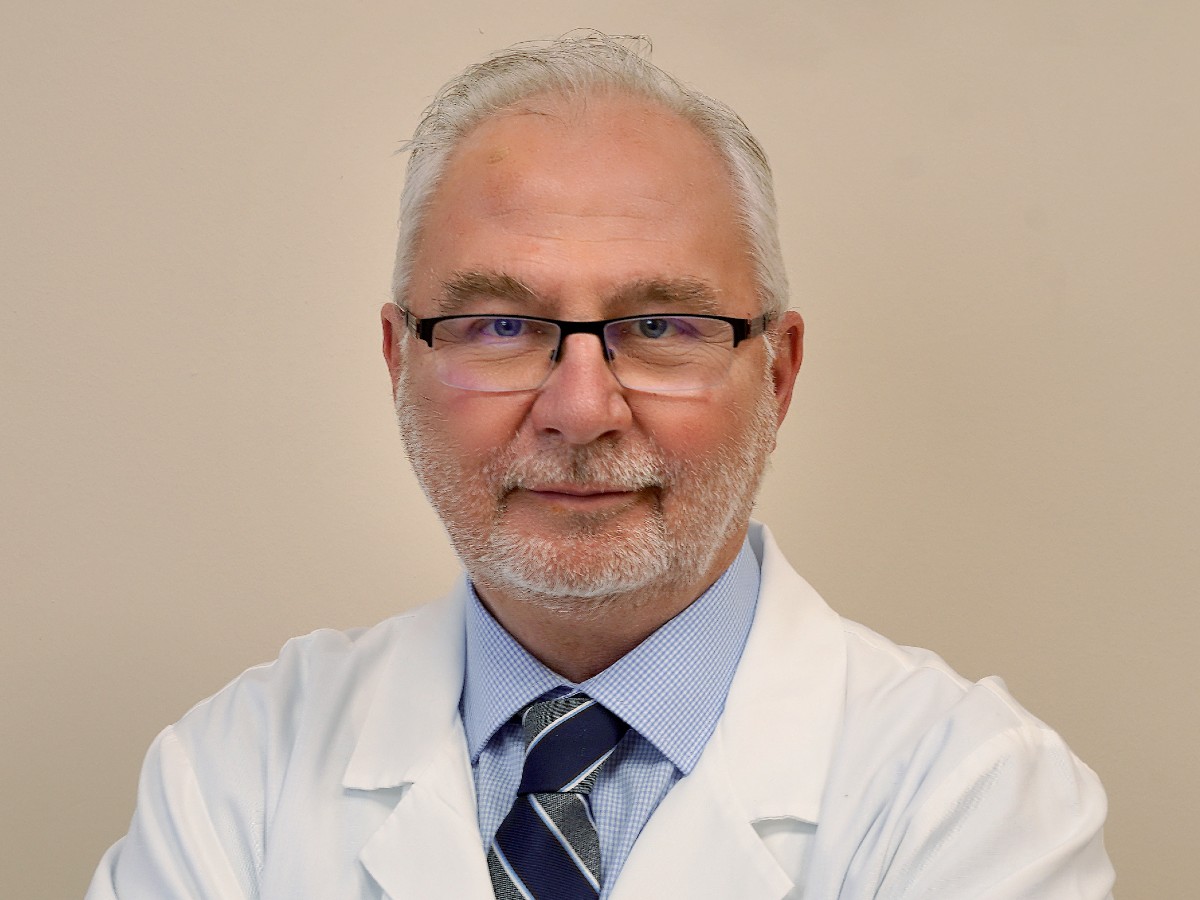 Dr. Váczi Gábor