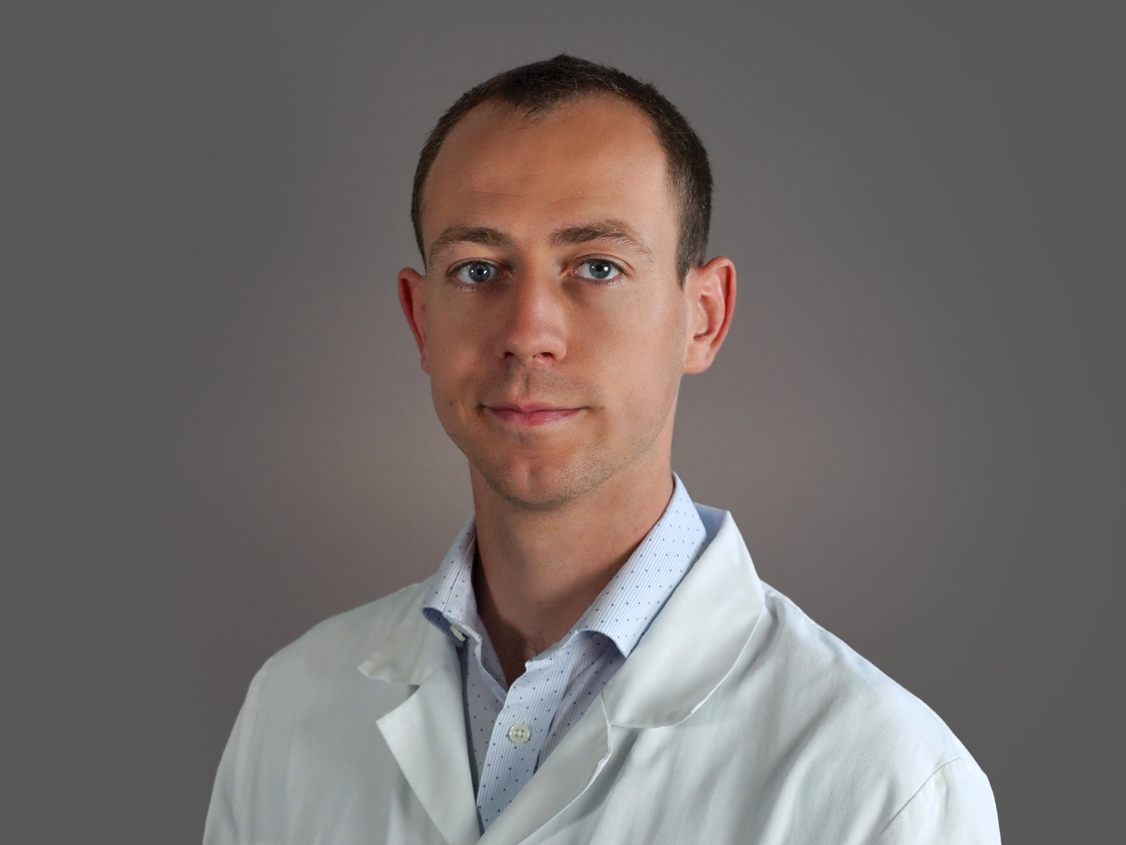 Dr. Koch Kristóf - Országos Gerincgyógyászati Központ