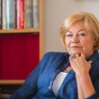 Dr. Ferenc Máriával, az Országos Gerincgyógyászati Központ konzervatív terápiás részlegének osztályvezető főorvosa.
