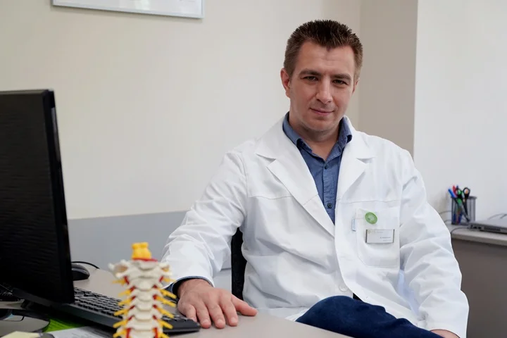 Dr. Márkus István