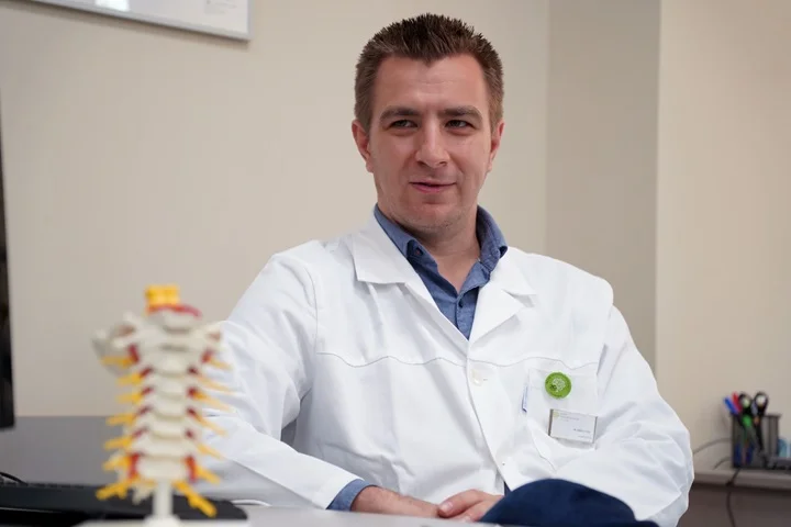 Dr. Márkus István