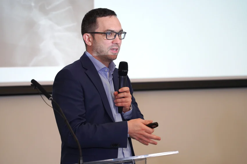 Dr. Lazáry Áron PhD