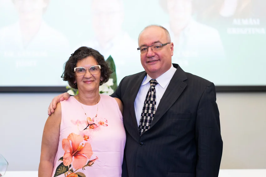 A mozgásszervi diszciplína díjazottjai Dr Lajos Éva, Dr Jakab Gábor