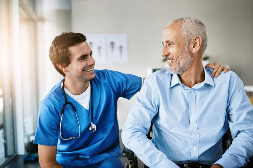 Köszönetnyilvánítás: „A lábam újra elkezdett mozogni a műtétet követően”