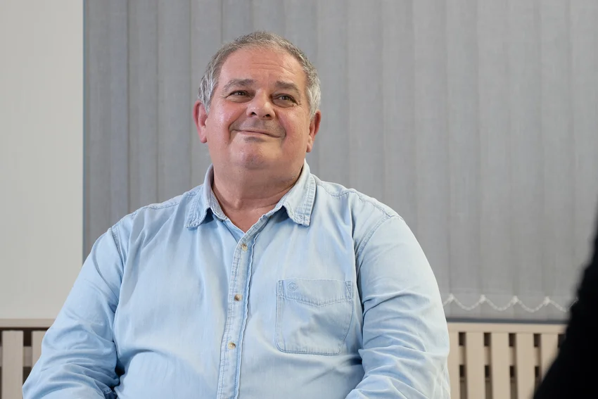 Dr. Farkas Gábor: „Az orvosnak a betegágyhoz úgy kell közelednie, mintha szentélybe lépne”